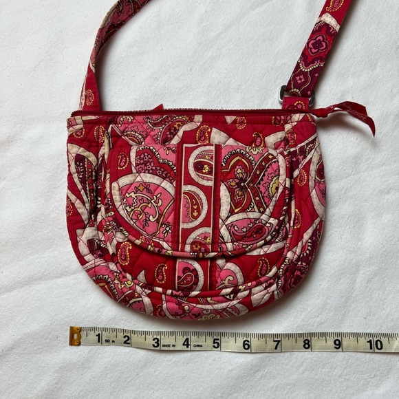 Vera Bradley Red Rosie Posie Crossbody Bag approx 7”x9” - Picture 8 of 9